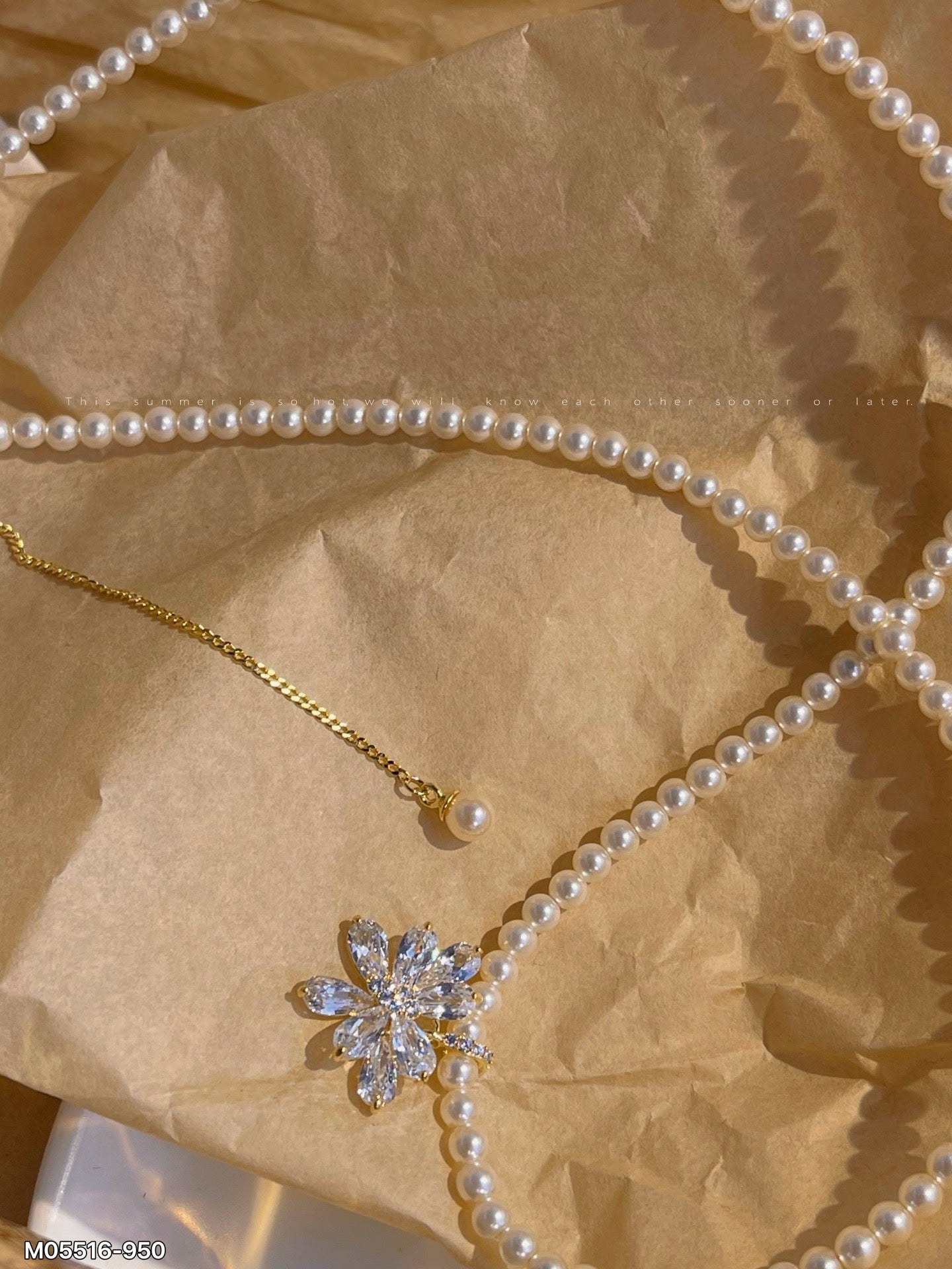 Snowflake Pearl Necklace