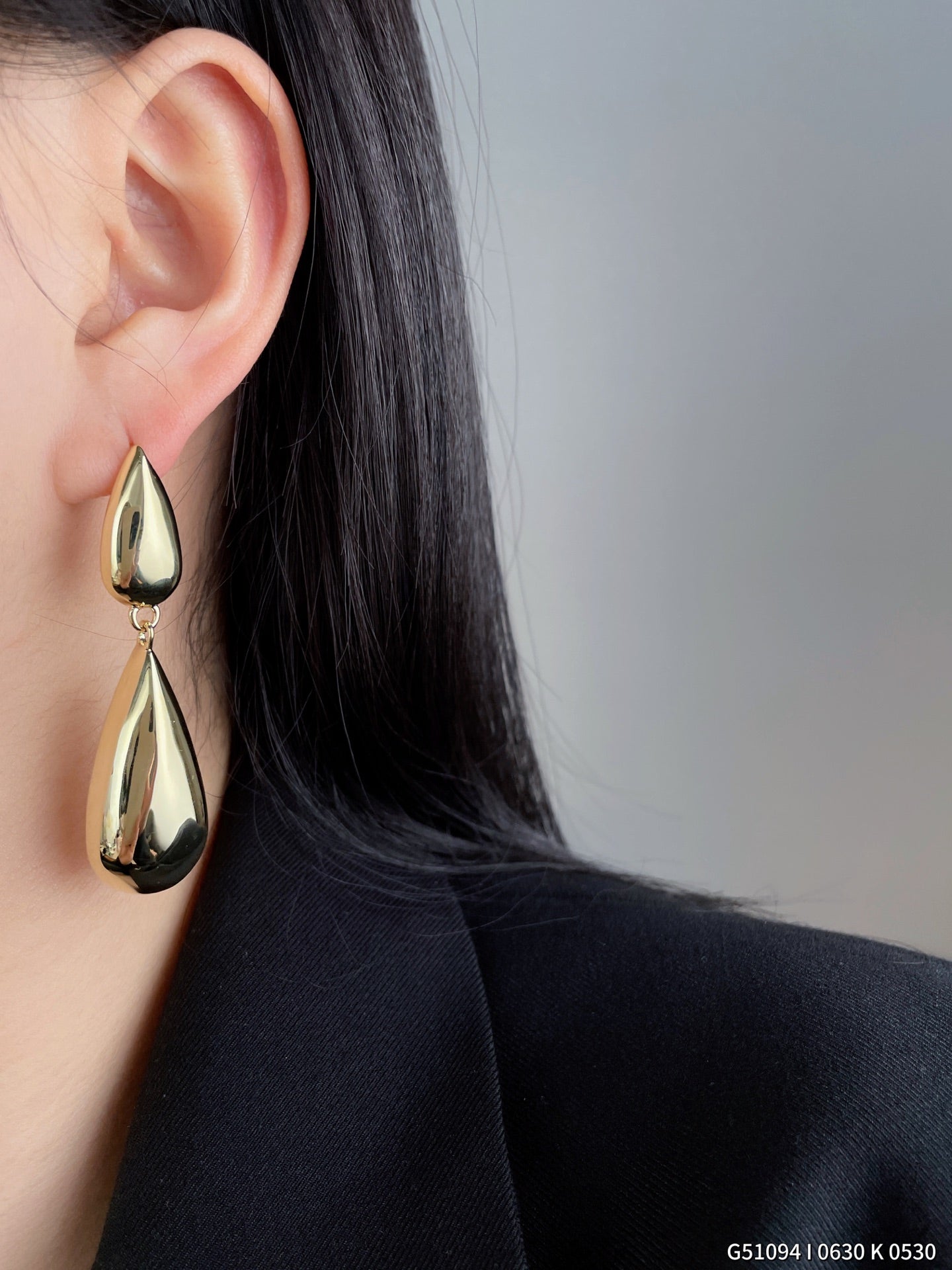 Minimalist Metallic Waterdrop Dangle Earrings