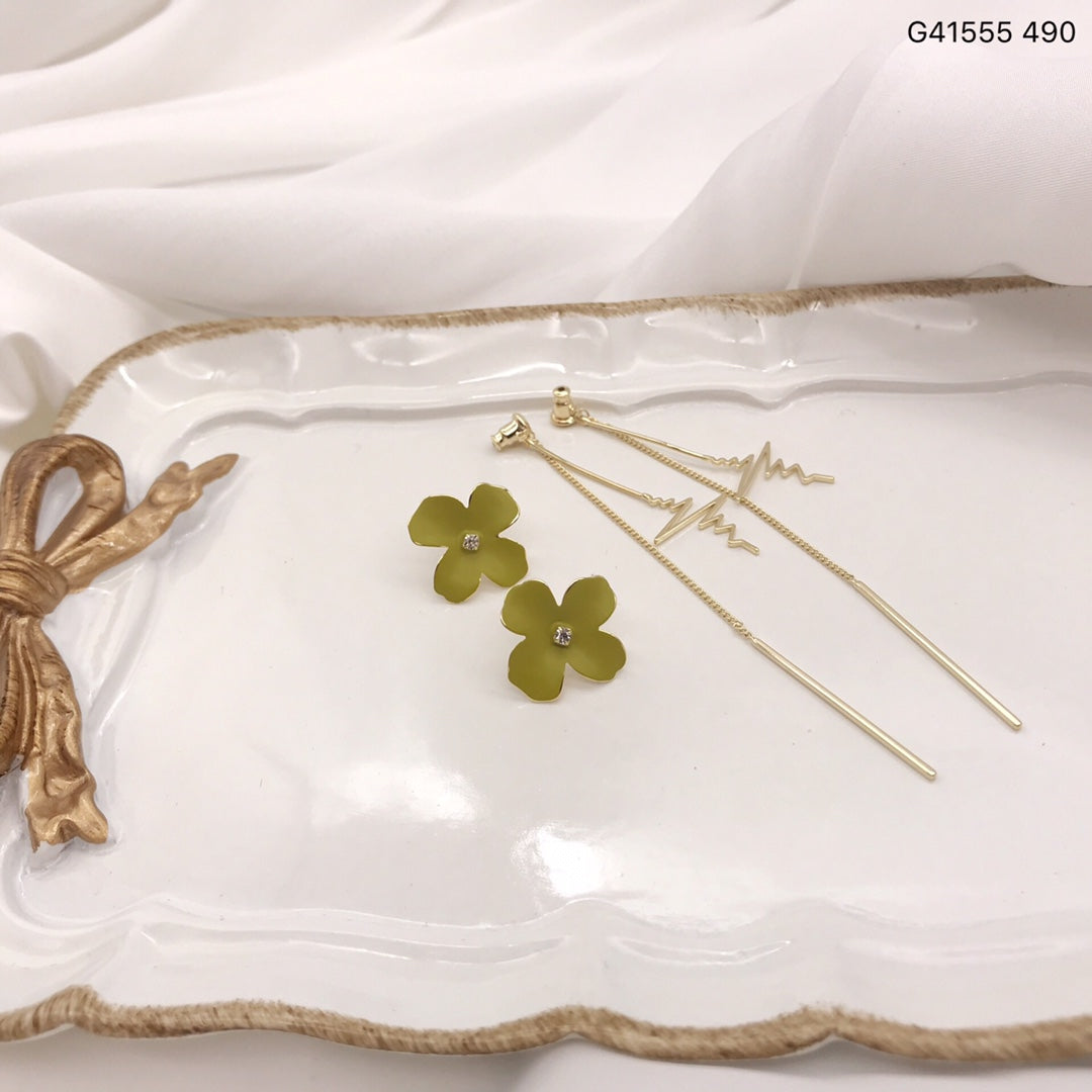Detachable floral stud earrings with long gold chain