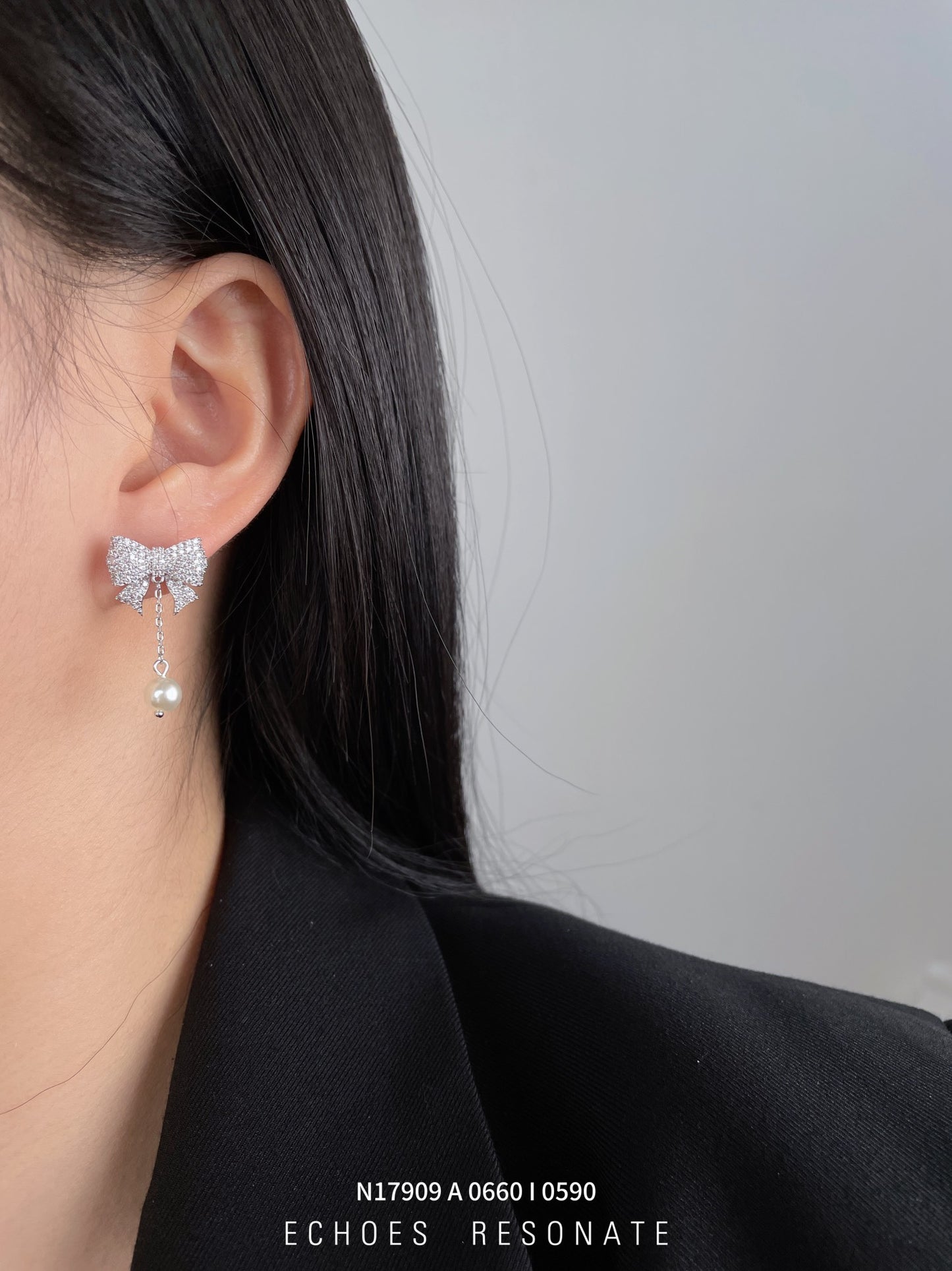Elegant Pearl Drop Bow Earrings