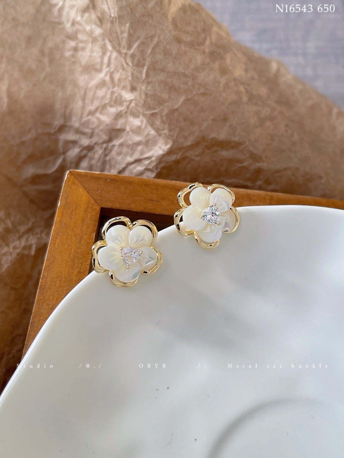 Flower earrings
