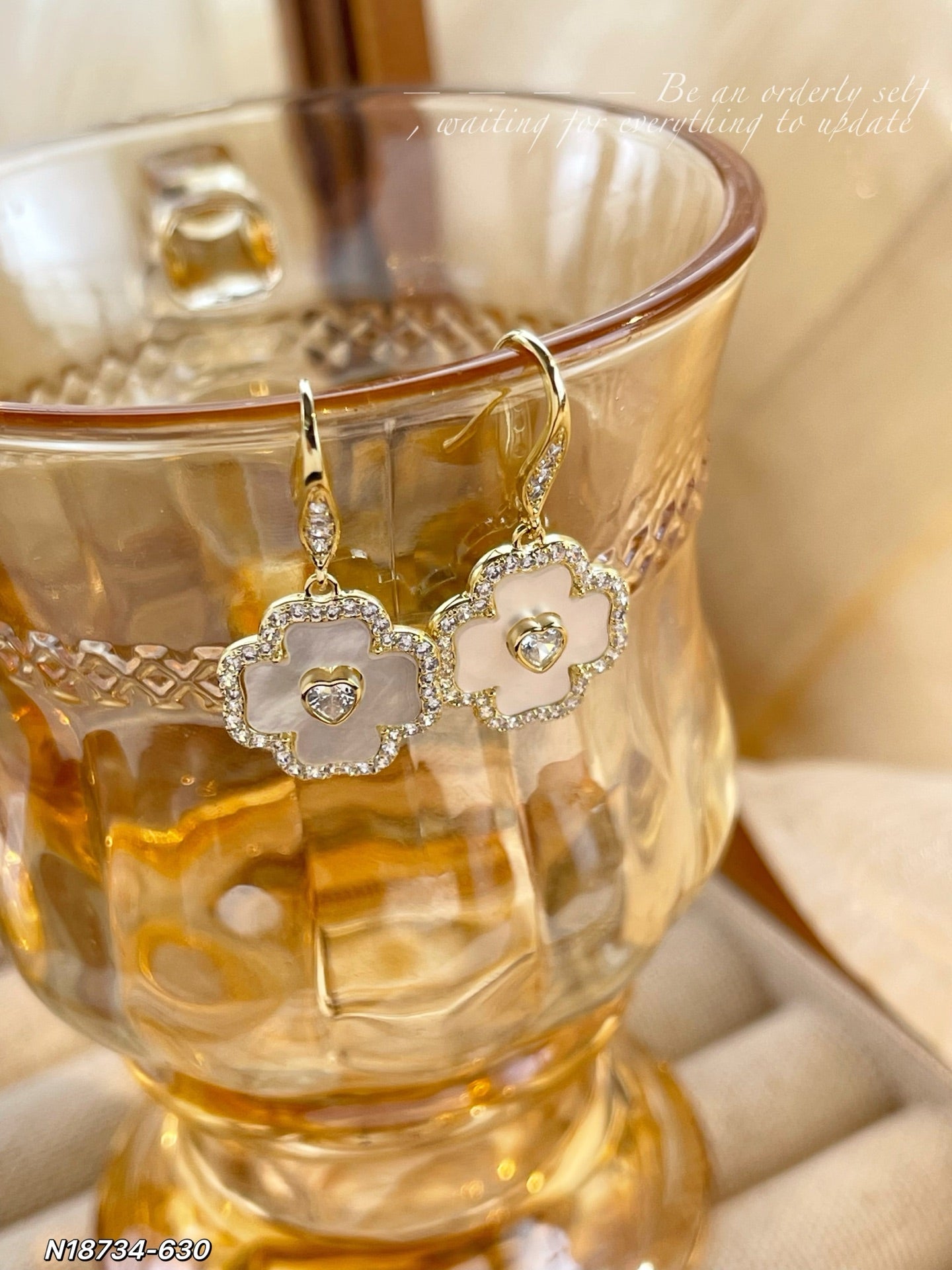 Mother-of-Pearl Flower Drop Earrings