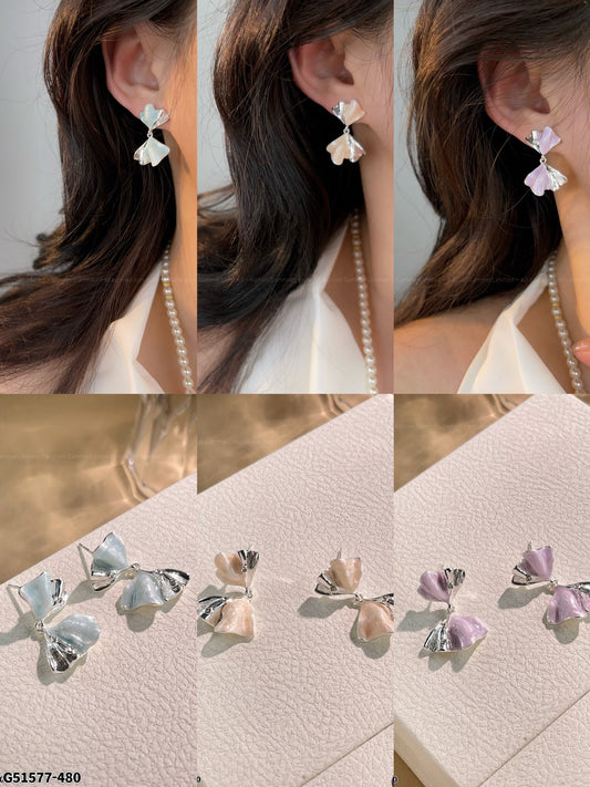 Inverted bow earrings
