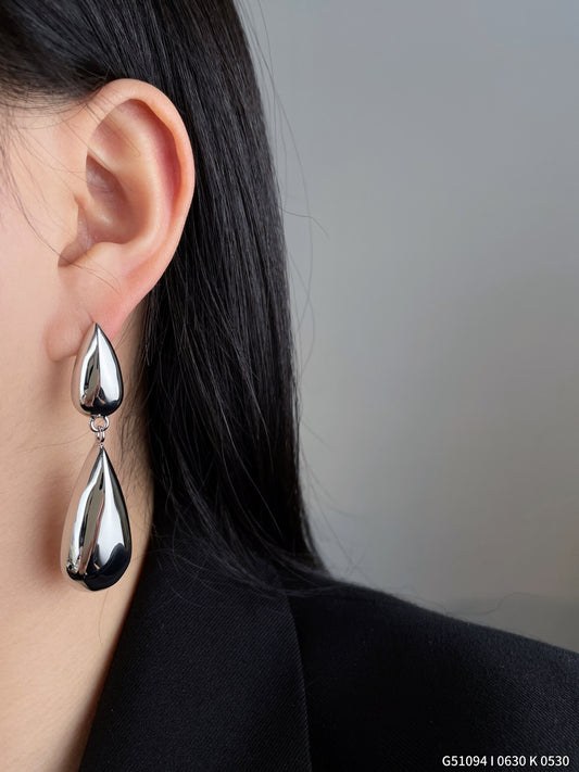Minimalist Metallic Waterdrop Dangle Earrings