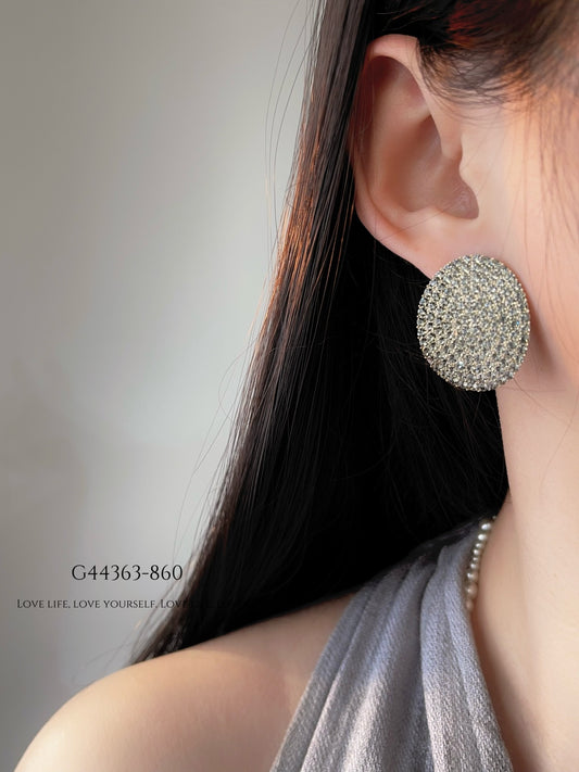 Full diamond oval earrings