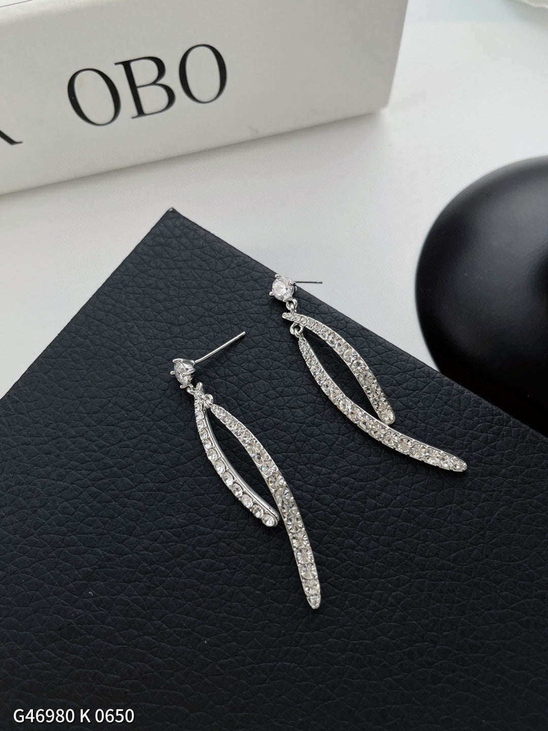 Luxurious double arc earrings