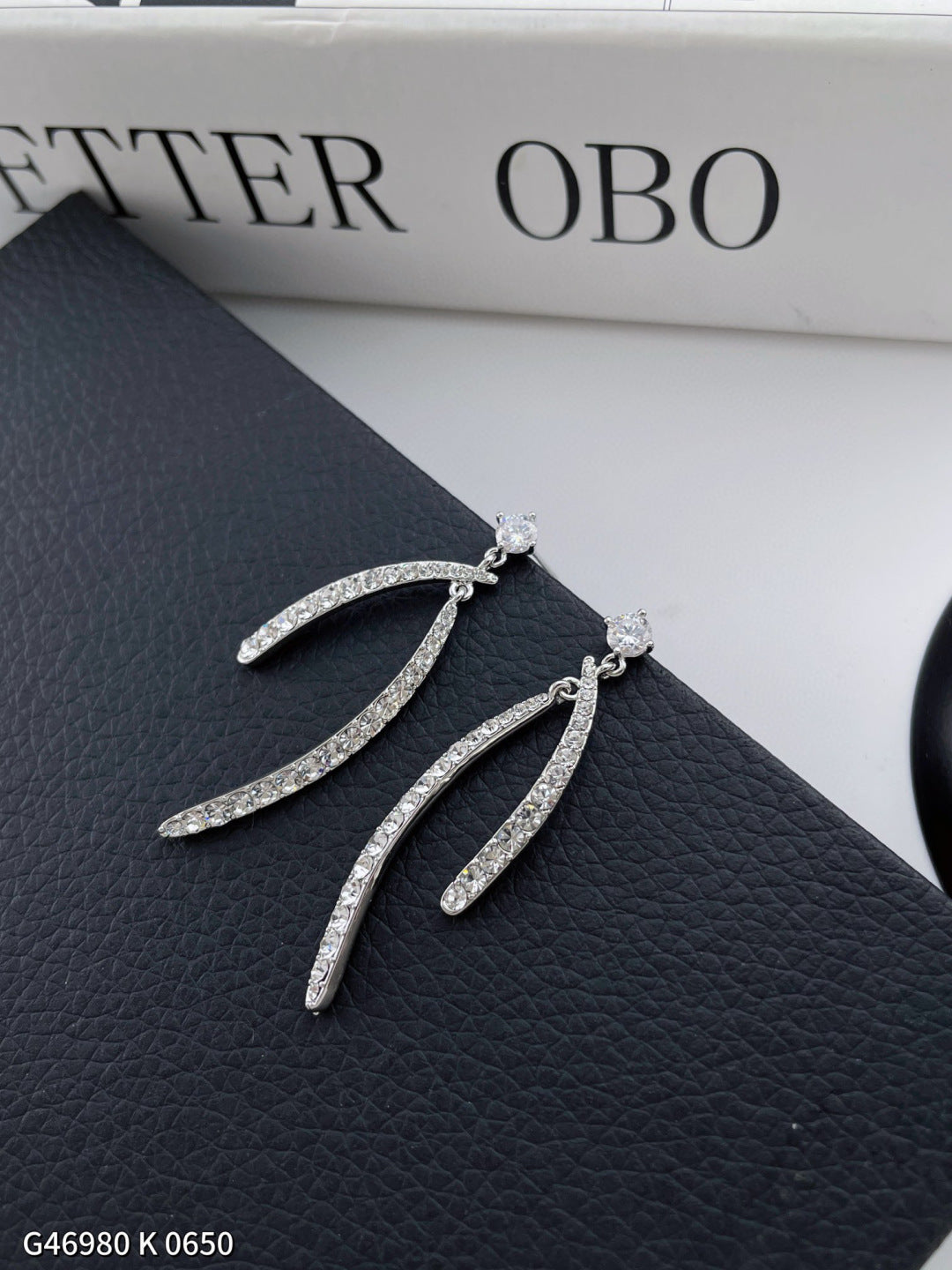 Luxurious double arc earrings