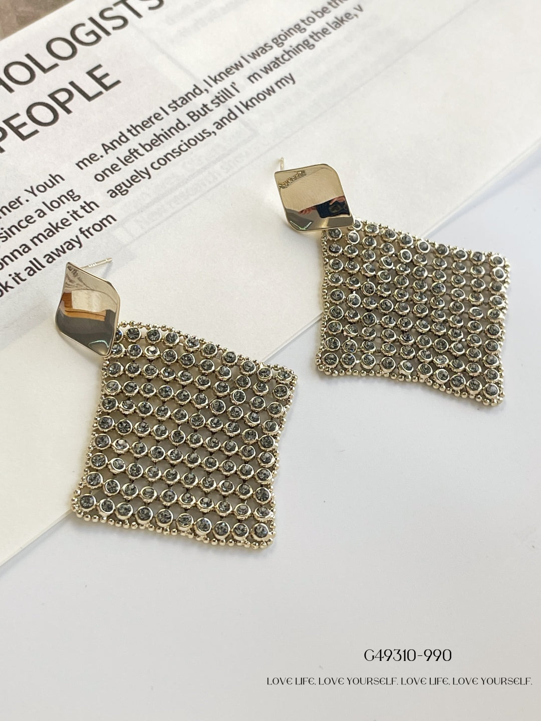 Metal cube earrings