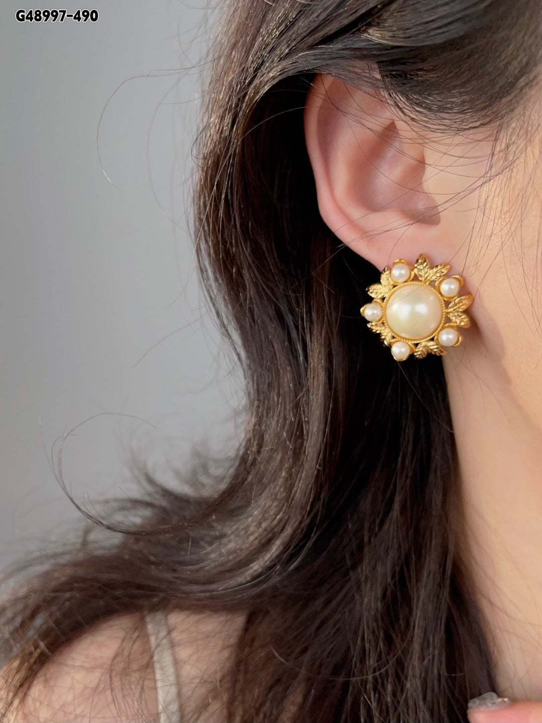 Vintage Gold Pearl Floral Stud Earrings